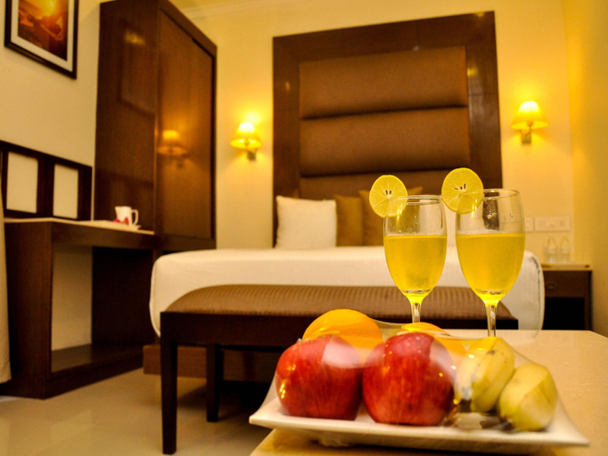 Food & Drinks 4, The Gopinivas Grand Hotel, Kanniyakumari