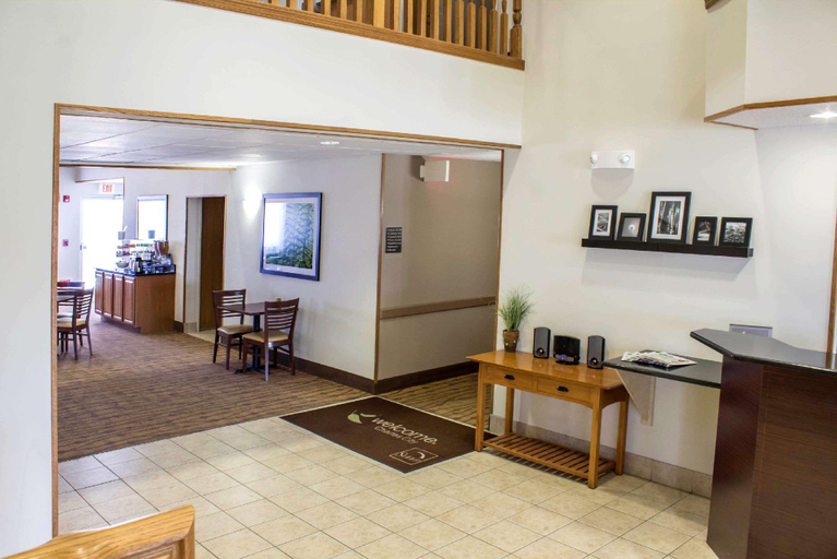 Public Area 2, Sleep Inn & Suites Charles City, Floyd
