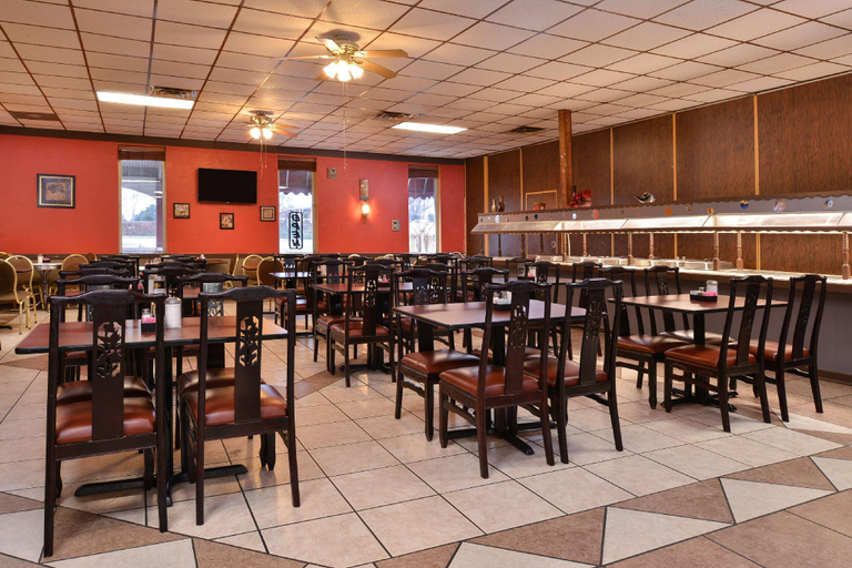 Food & Drinks 5, Castle Inn and Suites Anadarko, Caddo