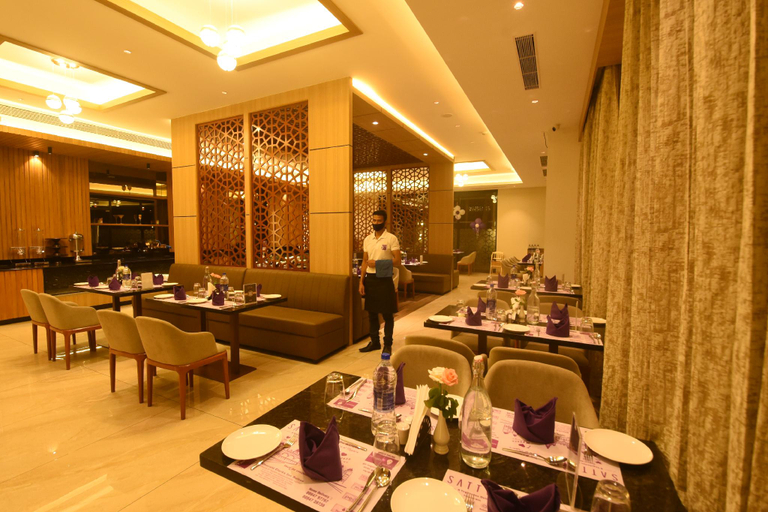 Food & Drinks 4, Emerald Clarks Inn Suites, Near Mysore Palace, Mysuru, Mysore