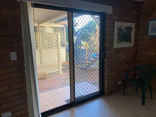Golden Sands Two Bedroom Beach Access Unit, Livingstone - Pt B