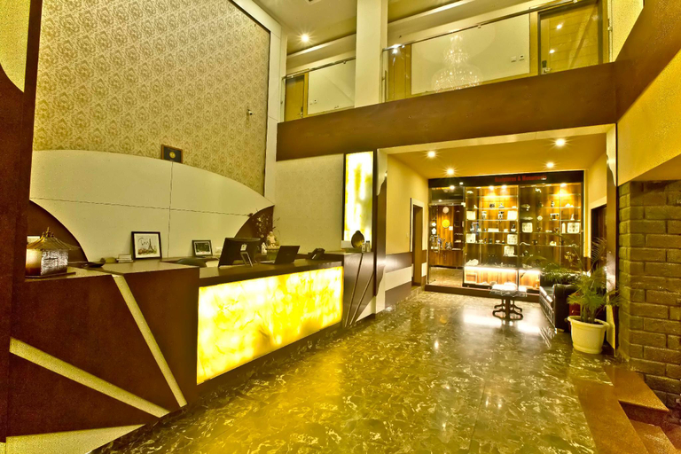 Public Area 2, Quartz Himalayan Brothers, Kangra
