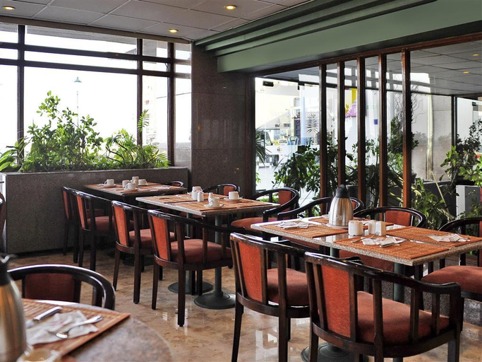 Food & Drinks 5, Romance Alexandria, Alexandria