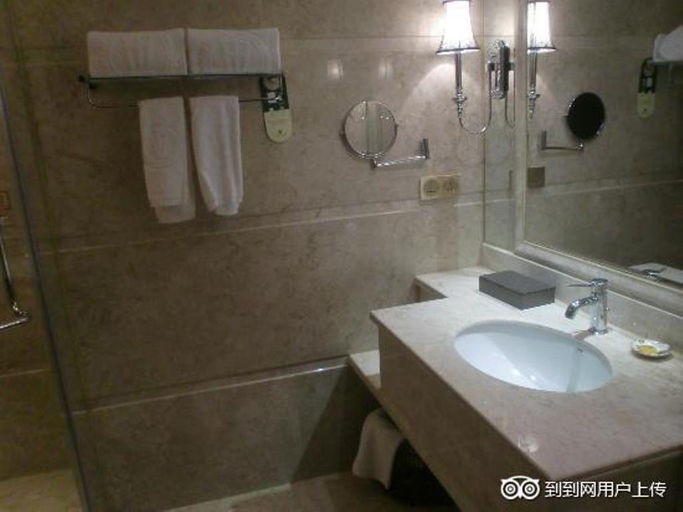 Bathroom 4, Fusha International Trade Yucca Hotel, Zhongshan