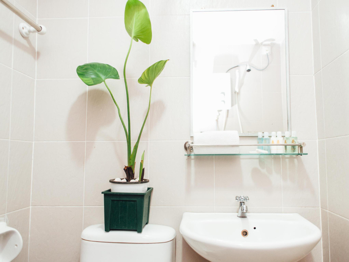 Bathroom 4, Hotel Darul Makmur, Jerantut