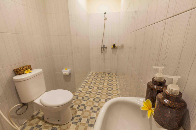 Bathroom 4, Vimala Ubud Hotel, Gianyar