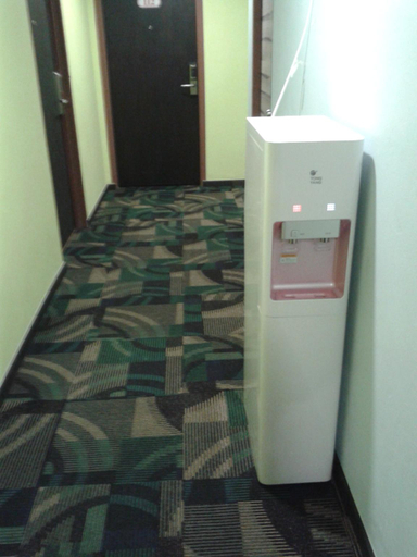 Bedroom, Sunshine Inn, Bintulu