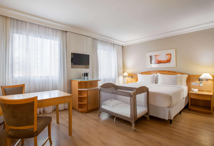 Bedroom 16