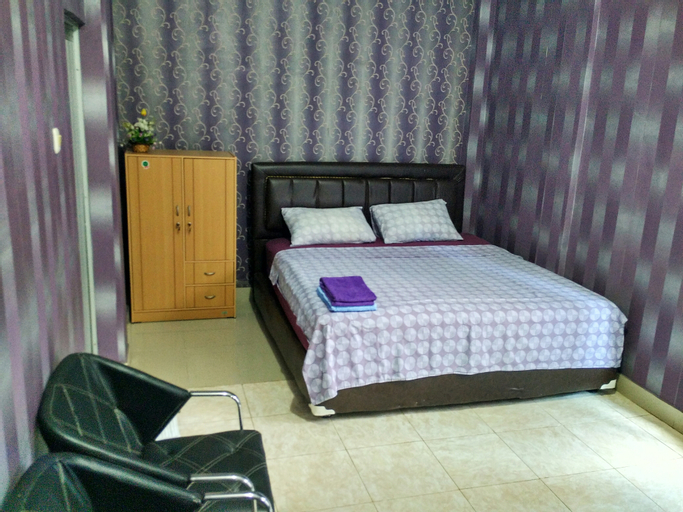 Bedroom 3, Urbanview Hotel Bagoes Sintang by RedDoorz, Sintang