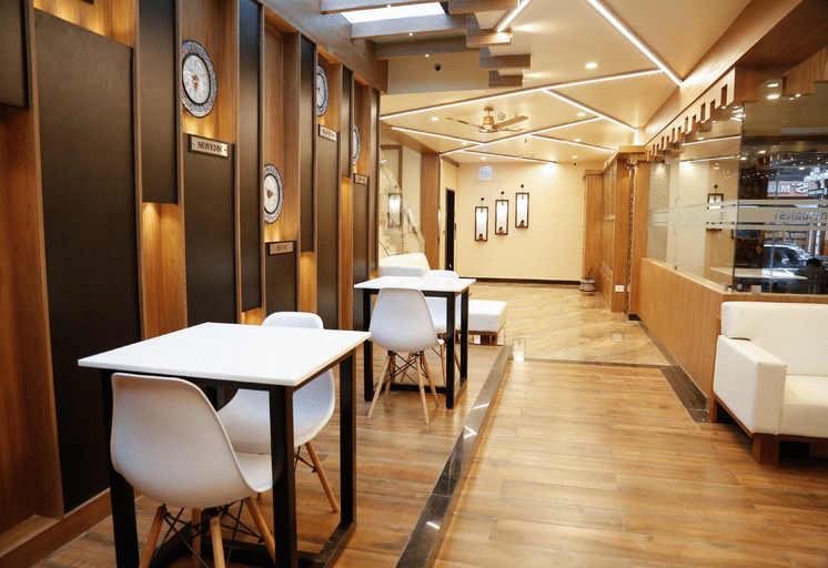 Food & Drinks 5, Hotel Crystals Cove, Theni