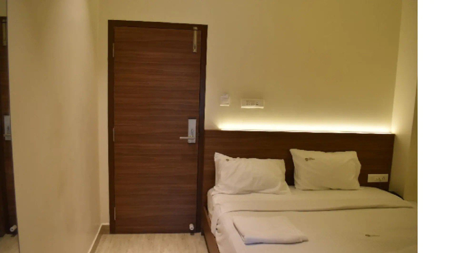 Bedroom 24