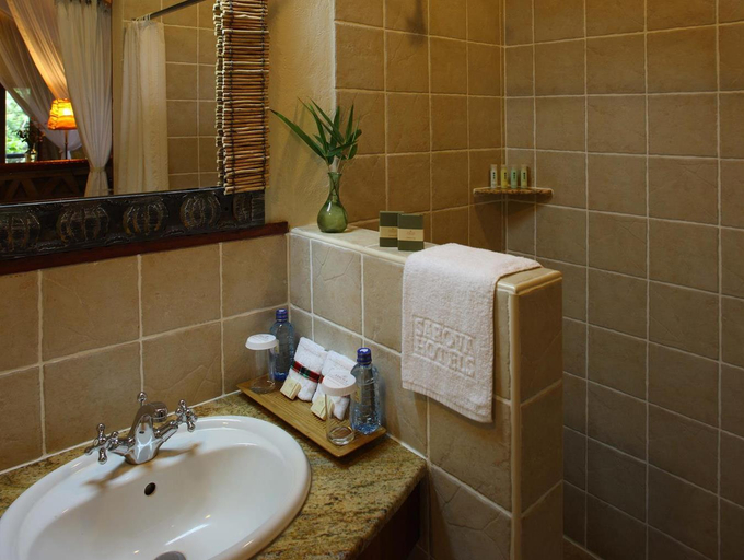 Bathroom 3, Sarova Mara Game Camp, Narok West