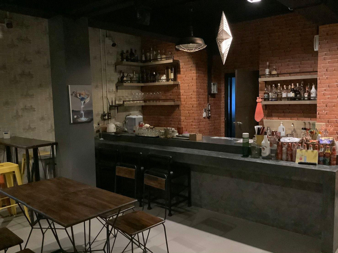 Public Area 3, Rainbow Sky Hotel Samet, Muang Rayong