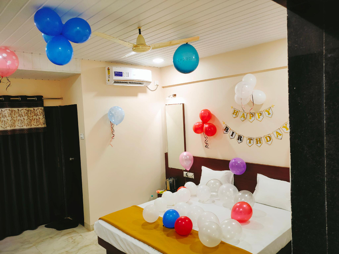 Bedroom 2, Yashraj Beach Resort, Ratnagiri