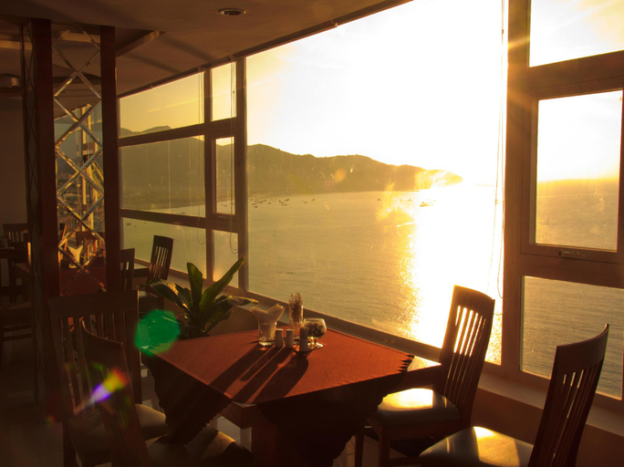 Food & Drinks 5, Nha Trang Wonderland Hotel, Nha Trang