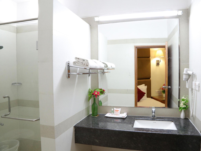 Bedroom 4, Hotel Western Gatz, Theni