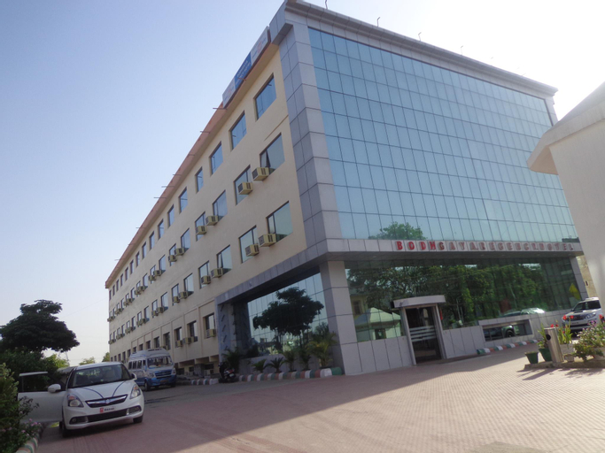 Exterior & Views 2, Bodhgaya Regency Hotel, Gaya