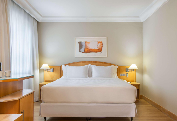 Bedroom 13