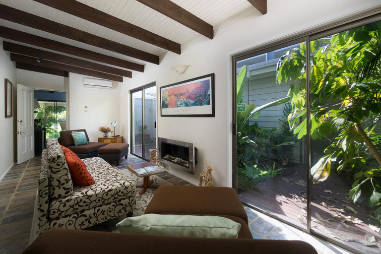 Public Area 4, Hillcrest Mountain View Retreat, Tweed - Pt B