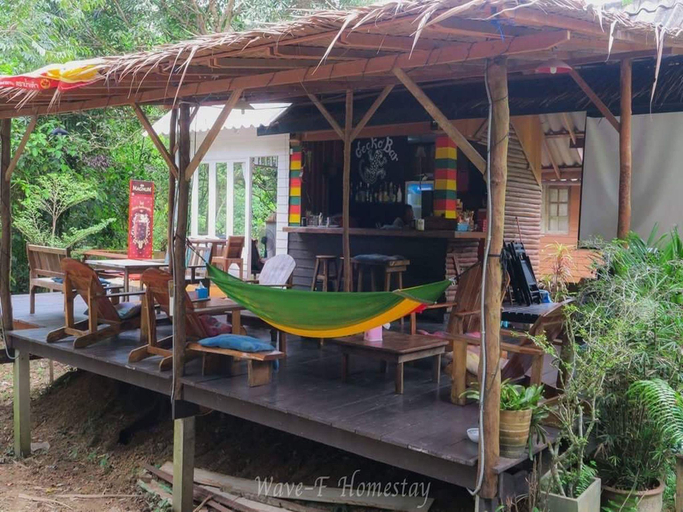 Food & Drinks 4, Wave-F Homestay, K. Ko Kut