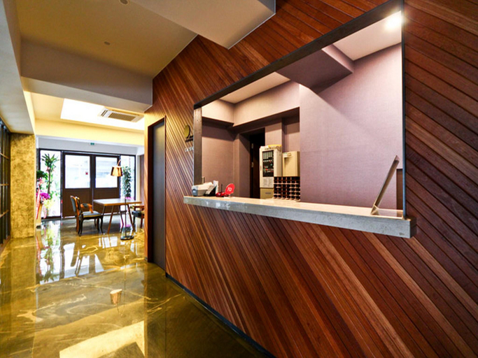 Others 3, Comma Hotel, Busanjin