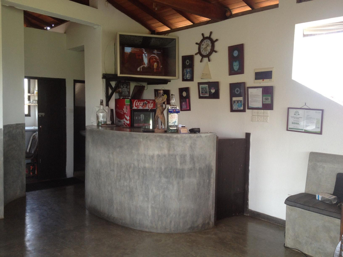 Public Area, Fort Dew Villa, Galle Four Gravets
