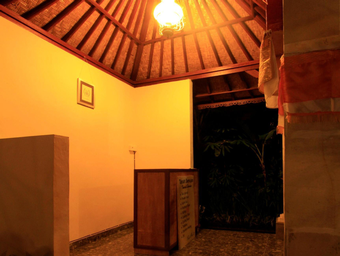 Public Area 3, Tanah Semujan Ubud, Gianyar