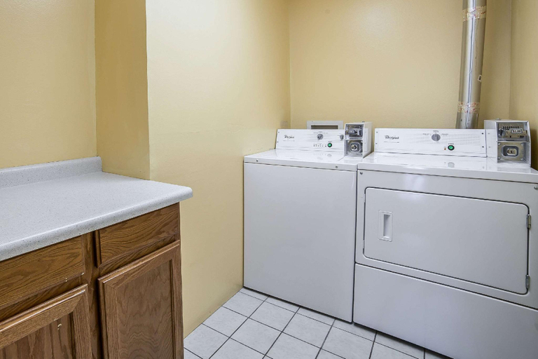 Others 5, Quality Inn & Suites Fillmore I-15, Millard