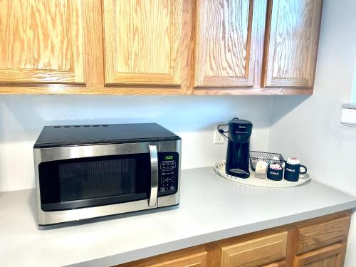 The Perfect Spot- 1 Minute from Aggieville and KSU Pet Friendly, Riley