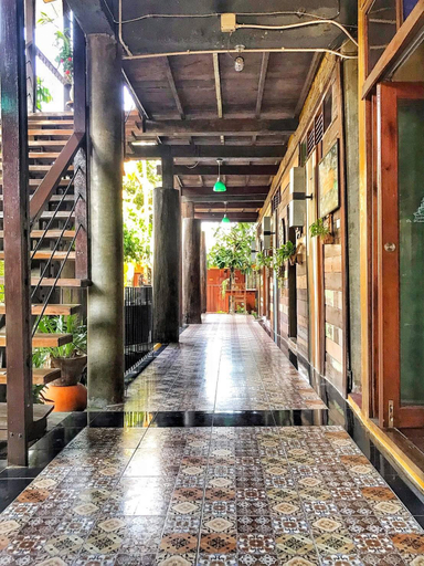Public Area 2, De Wiangkumkam Hotel, Saraphi