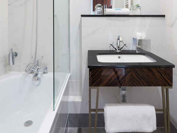 Bathroom 4, The Jay Hotel by HappyCulture, Alpes-Maritimes