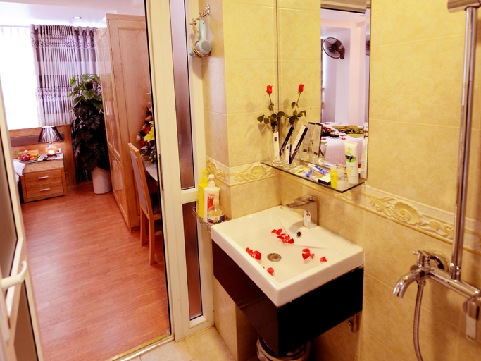 Bathroom 4, Blue 29 Hotel, Đống Đa