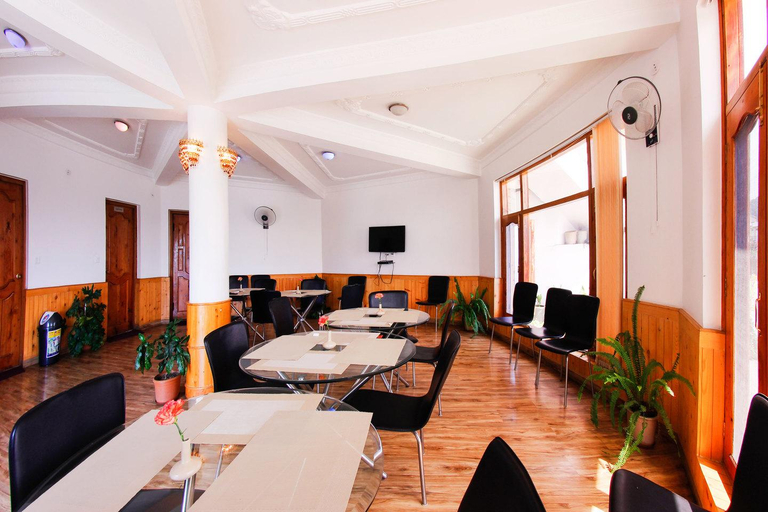 Food & Drinks, Village Live In Resort Chail, Solan