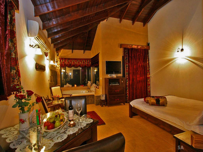 Bedroom 3, Hotel Ayelet Ahavim