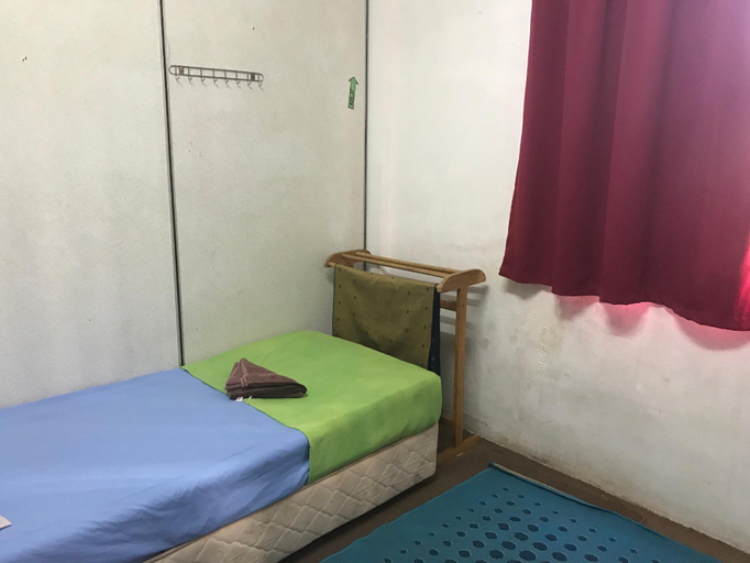 Bedroom 3, D & D Budget Inn, Kota Bharu