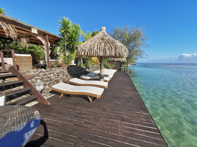 Others 5, Hotel Fenua Mata'i'oa