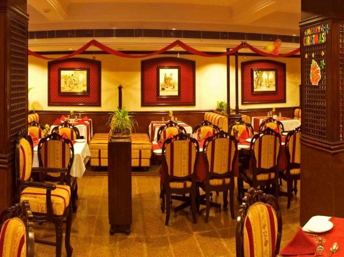 Food & Drinks 5, Anandha Inn Convention Centre and Suites, Viluppuram