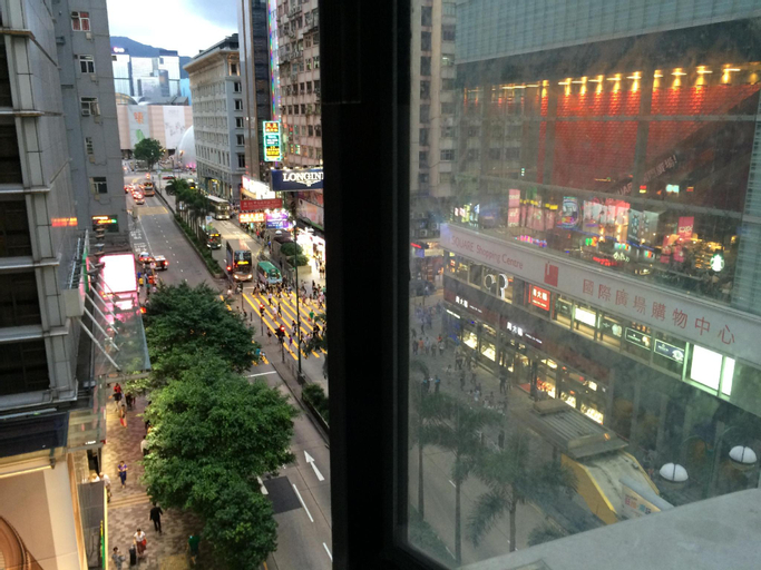 Exterior & Views 19