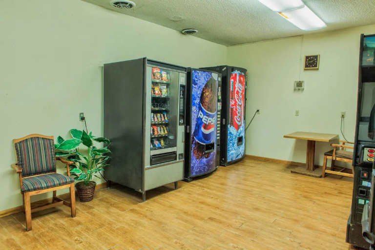Public Area 2, Coratel Inn & Suites By Jasper McCook, Red Willow