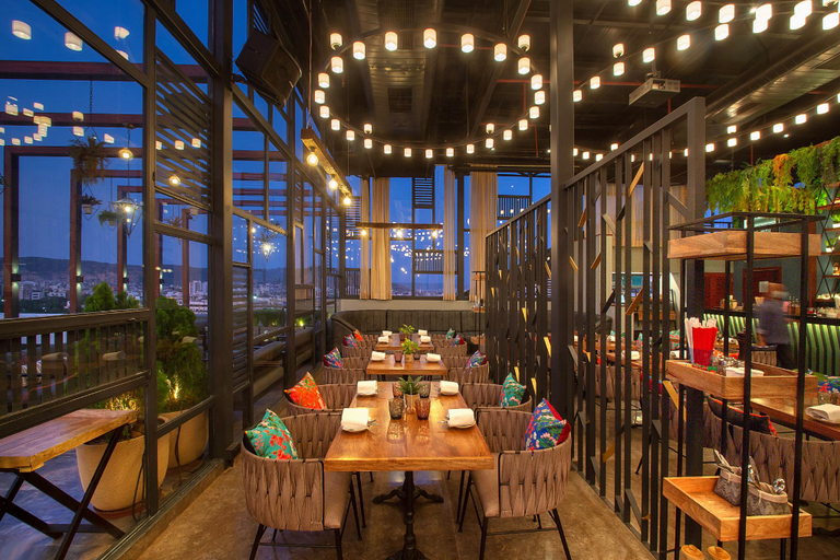 Food & Drinks 4, Lemon Tree Premier,Jaipur, Jaipur