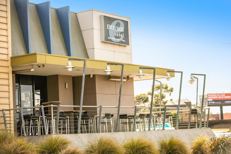Excelsior Hotel Thomastown, Whittlesea  - South-West