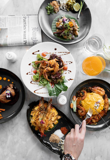 Food & Drinks 7