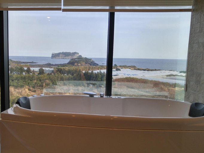Bathroom 4, Olleyo Resort, Seogwipo