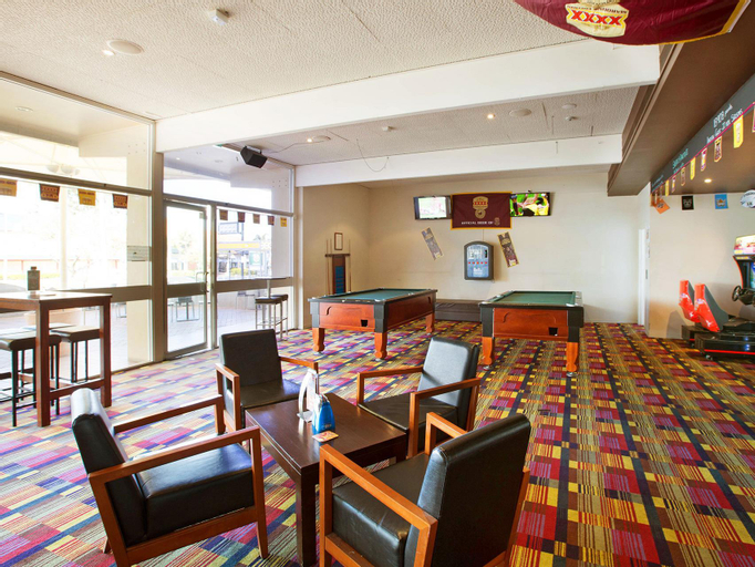 Public Area 2, Sunnybank Hotel, Sunnybank