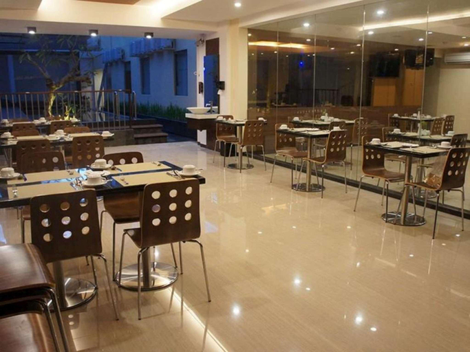 Food & Drinks 5, Favor Hotel, Makassar