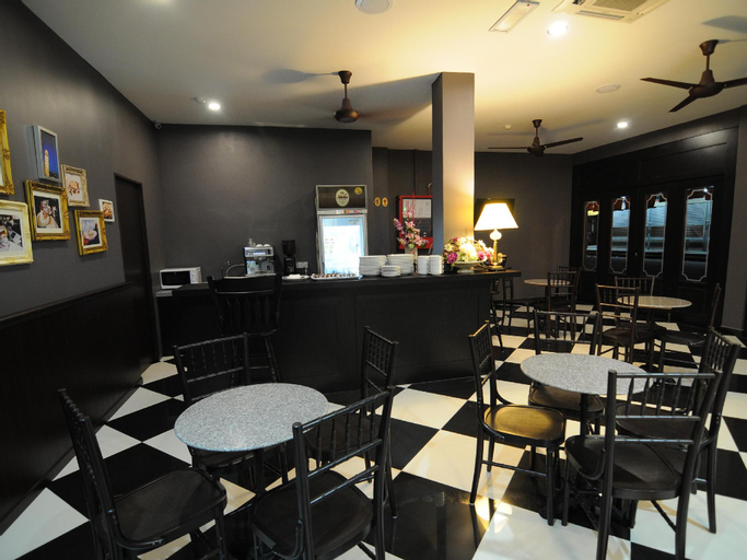 Food & Drinks 5, Luscious Hotel, Seberang Perai Tengah