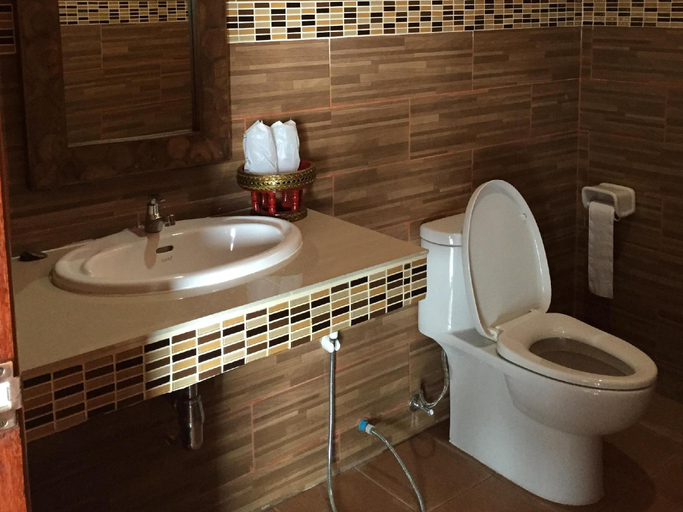 Bathroom 2, Fresh House, Ko Lanta
