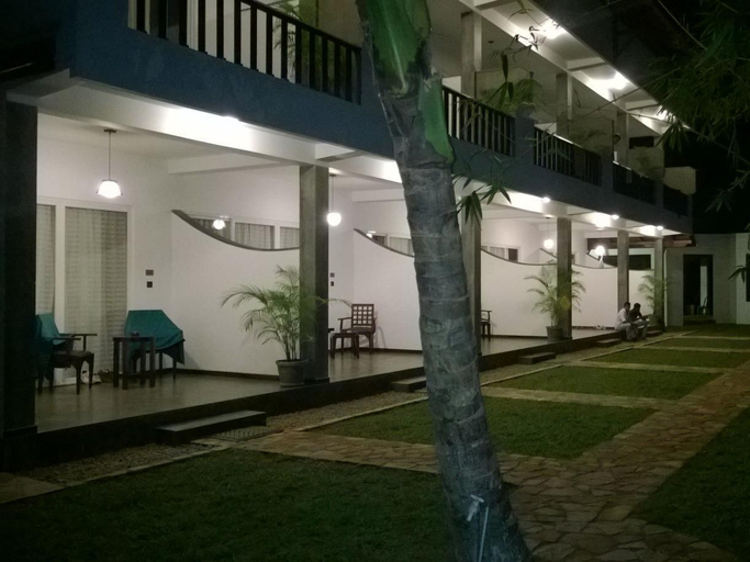 Others 5, Blue Fox Holidays, Hikkaduwa