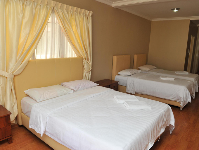 Stay Together 4, 5 & 6 Bedroom Apartments@ Marina Court Resort Condominium, Kota Kinabalu