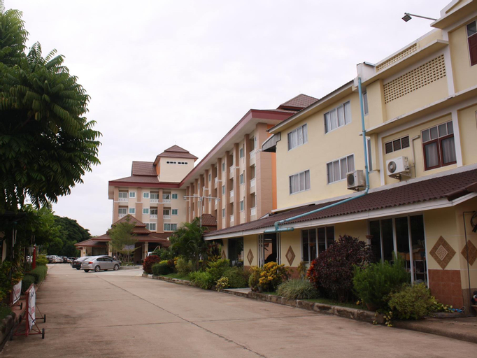 Butnamtong Hotel, Muang Lampang